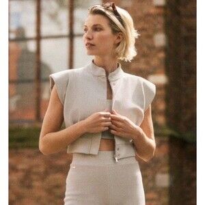 LUNE Active Olly Vest Sz S Oversized Spencer Cropped Structured Zip Up Jacket